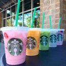 Starbucks отказывается от пластиковых соломинок