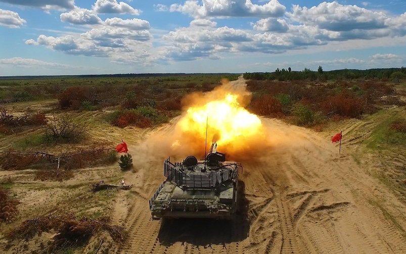 "Укроборонпром" проводит испытания танка Т-72АМТ (видео)