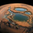 Учёные восстановили водную историю Марса: планета пережила три водные эпохи Учёные восстановили водную историю Марса: планета пережила три водные эпохи